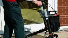 La téléassistance pour personnes âgées : parfait pour le maintien à domicile !