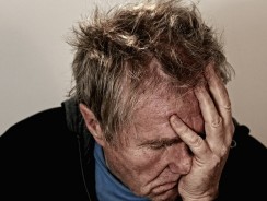Seniors : les astuces naturelles pour soulager les douleurs articulaires