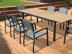 Mobilier de jardin pratique et confortable tout au long de la journée
