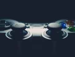 Seniors : les nouveaux jeux vidéos pour doper le cerveau